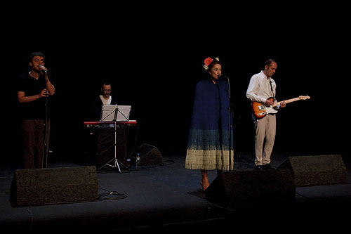 Single [Concert for children, Elche, Spain]