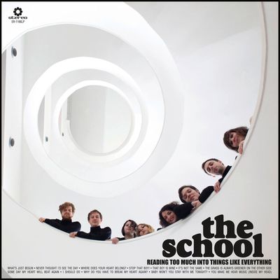 The School [Portada álbum "Reading Too Much Into Things Like Everything"]