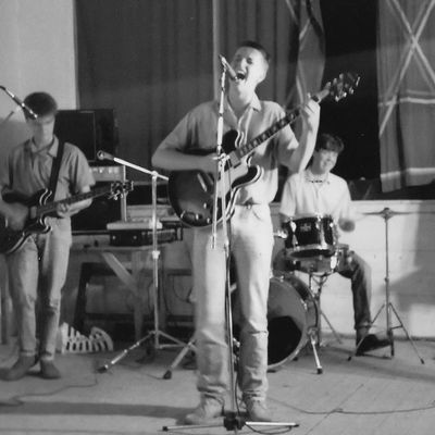 Hepburns first gig at Llangennech Church Hall 1985 Feat. Andrew, Les, Matt and Mike